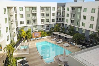 Resort-inspired pool